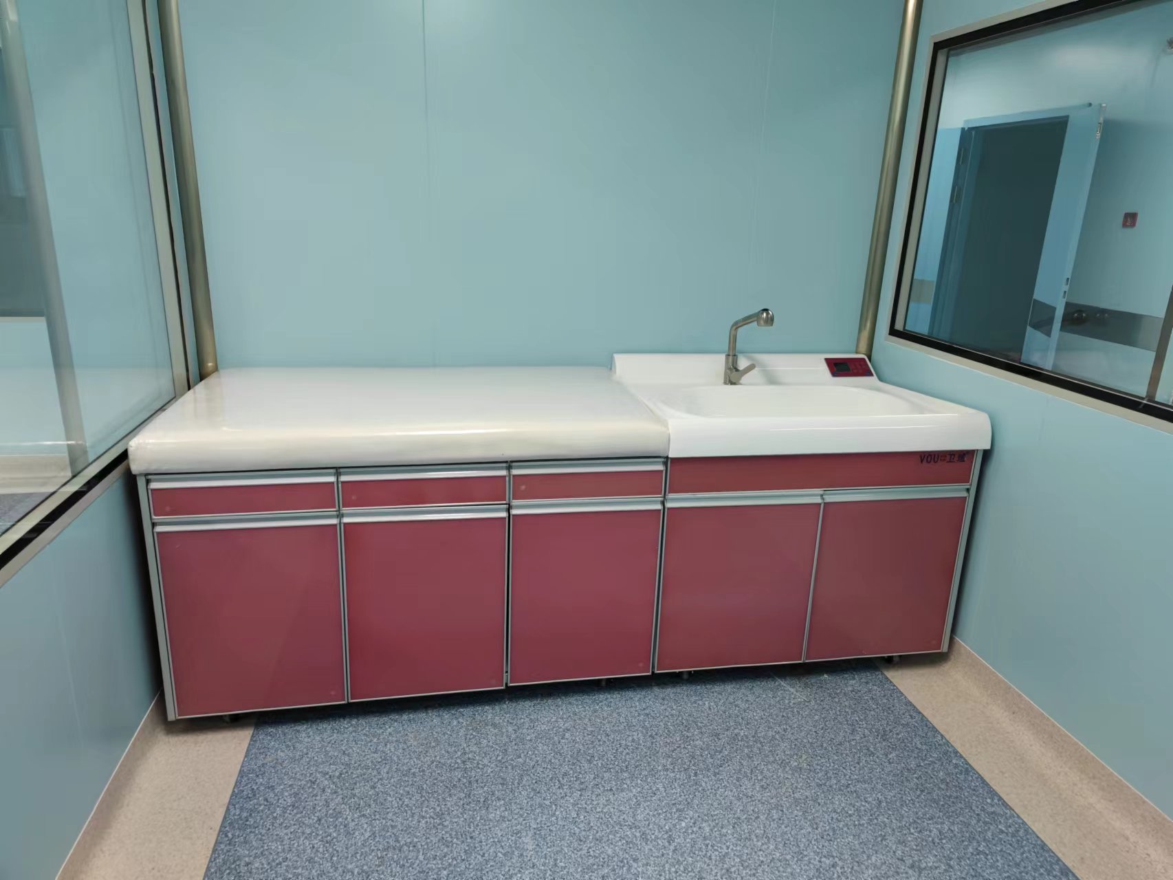 洗出健康，游出快樂——嬰兒洗浴設備